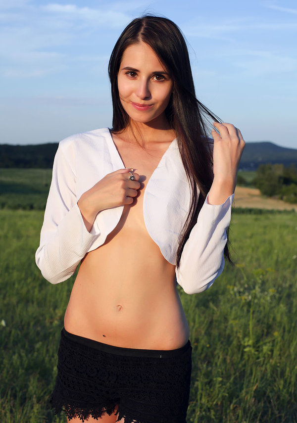 Еленка, 22 года, 5 размер груди